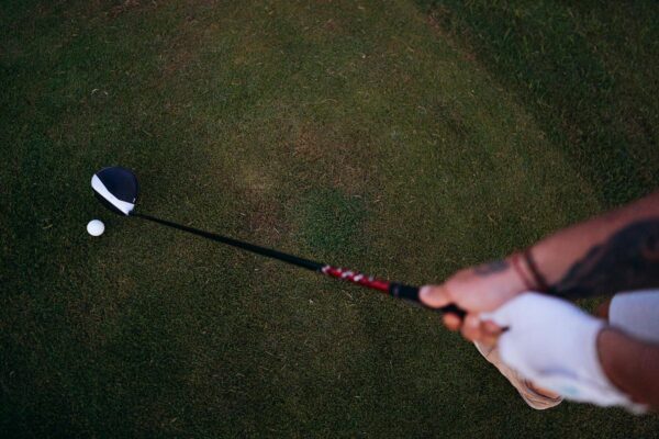 Learning Self-Coaching Skills in Golf