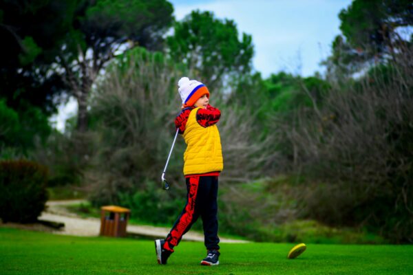 Right Size Golf Clubs Matter for Young Players