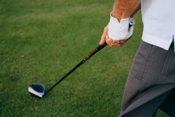 regripping golf club service